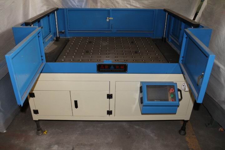 伺服仰式攻牙机 (2)